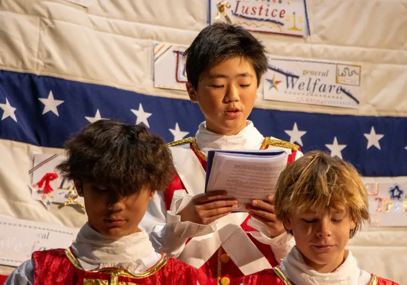play performance 3 boys